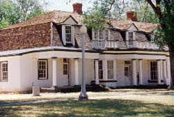 Picture of Fort Stanton Officer's Quarters